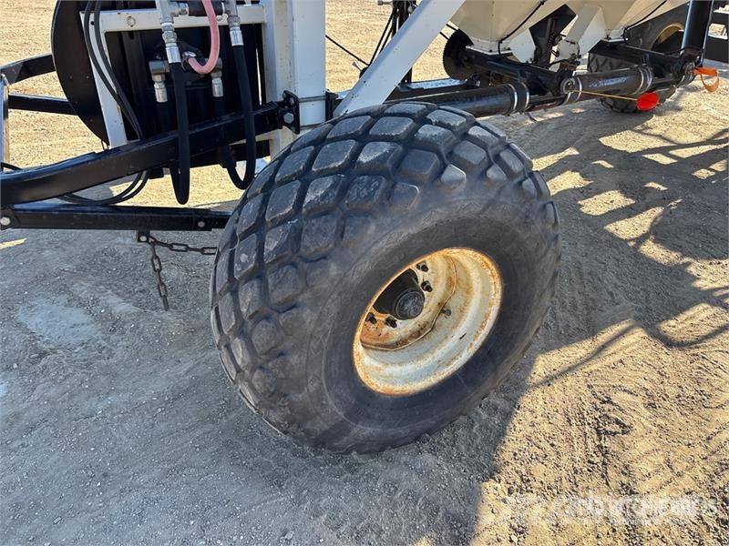 Bourgault FH536-40 40 ft Air Seeder Såmaskiner