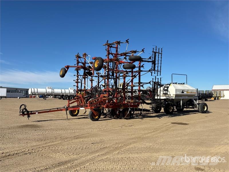 Bourgault FH536-40 40 ft Air Seeder Såmaskiner
