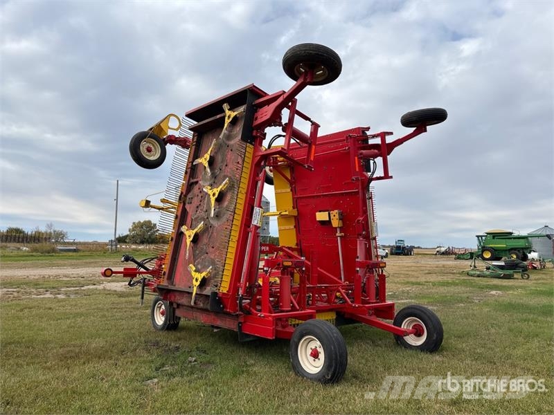 Bourgault Tillage Tools WC-M 3000 30 ft Weed Clipper Sonstige Landmaschinen