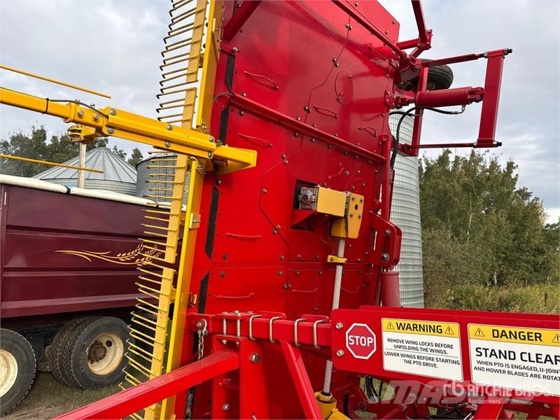 Bourgault Tillage Tools WC-M 3000 30 ft Weed Clipper Sonstige Landmaschinen