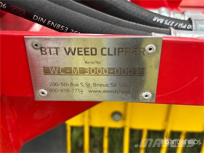 Bourgault Tillage Tools WC-M 3000 30 ft Weed Clipper Sonstige Landmaschinen