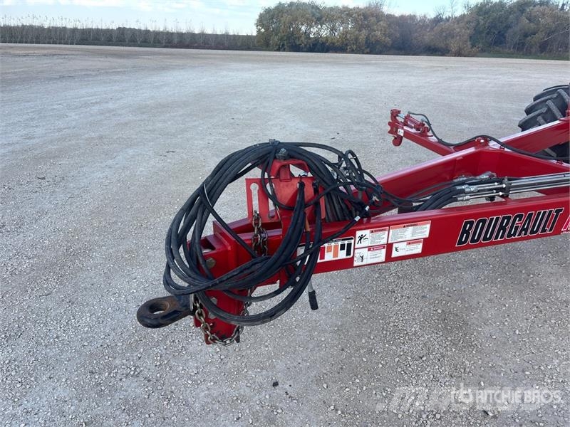 Bourgault XR771-90 90 ft Heavy Harrow Eggen