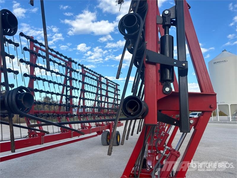 Bourgault XR771-90 90 ft Heavy Harrow Eggen