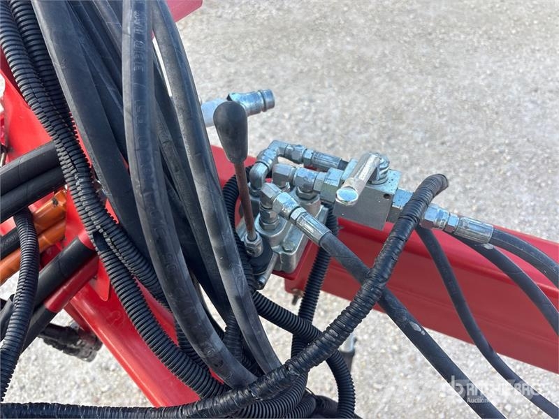 Bourgault XR771-90 90 ft Heavy Harrow Eggen