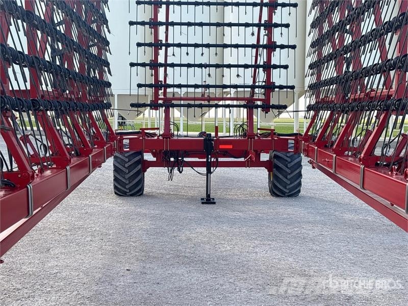 Bourgault XR771-90 90 ft Heavy Harrow Eggen