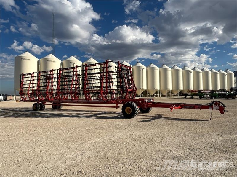 Bourgault XR771-90 90 ft Heavy Harrow Eggen