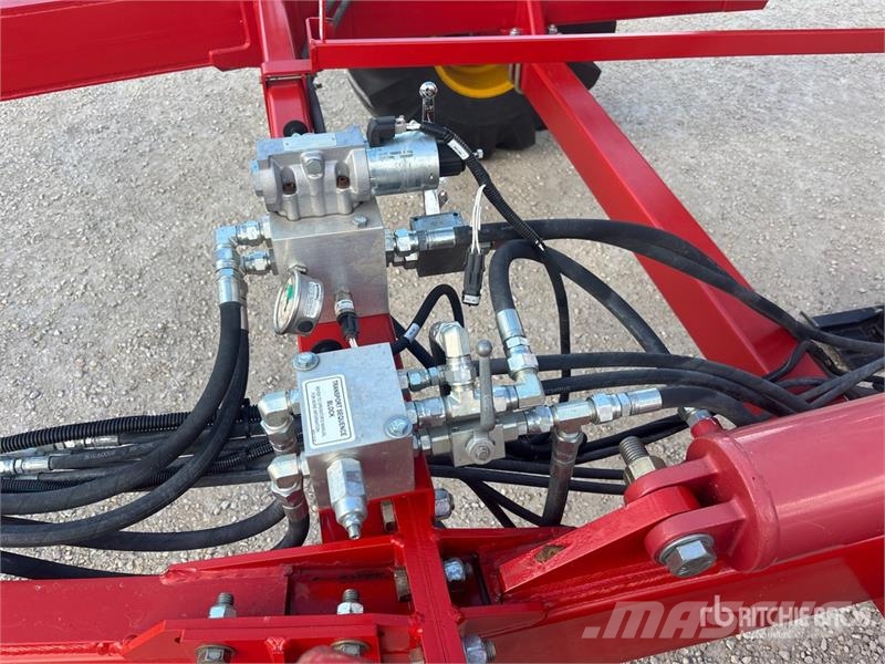 Bourgault XR771-90 90 ft Heavy Harrow Eggen