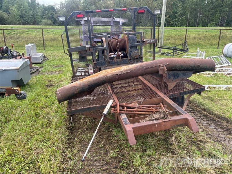 Braden 45000 lb Headache Rack And Winch Montacargas y elevadores de material