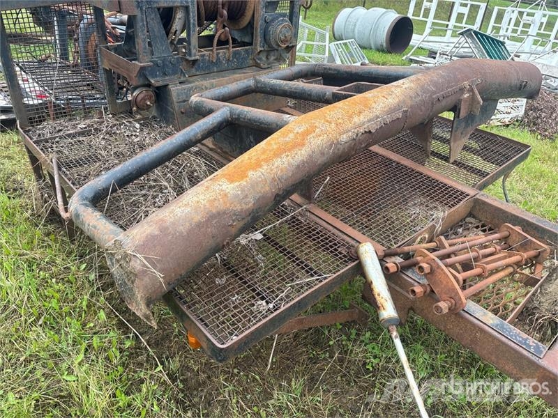 Braden 45000 lb Headache Rack And Winch Montacargas y elevadores de material