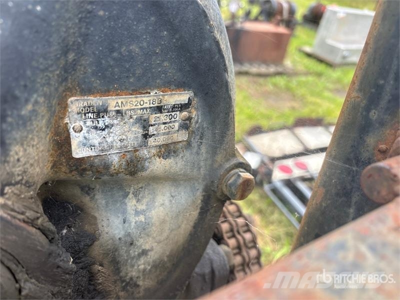 Braden 45000 lb Headache Rack And Winch Montacargas y elevadores de material