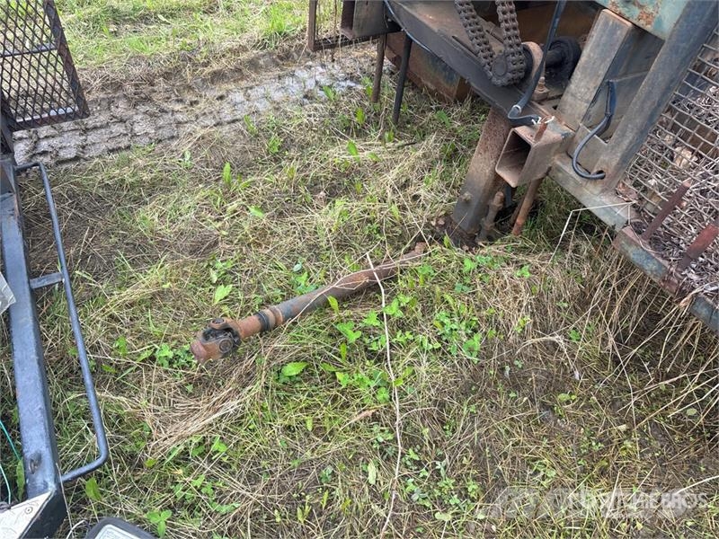 Braden 45000 lb Headache Rack And Winch Montacargas y elevadores de material
