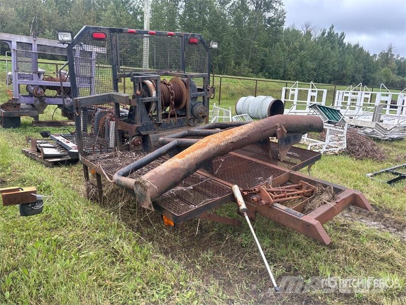 Braden 45000 lb Headache Rack And Winch Montacargas y elevadores de material