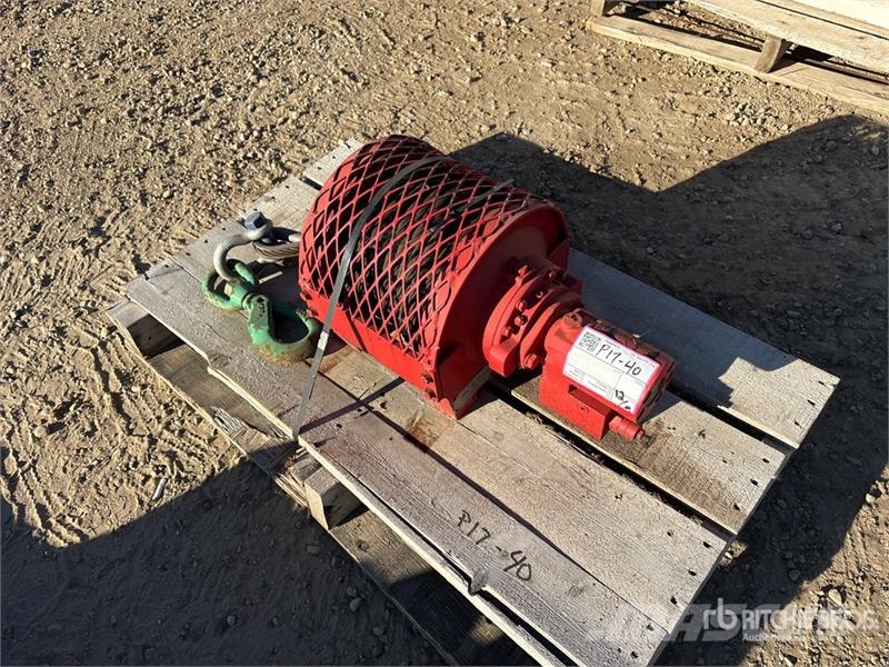 Braden Gearmatic Hydraulic Winch Підйомно-транспортне обладнання і вантажні ліфти