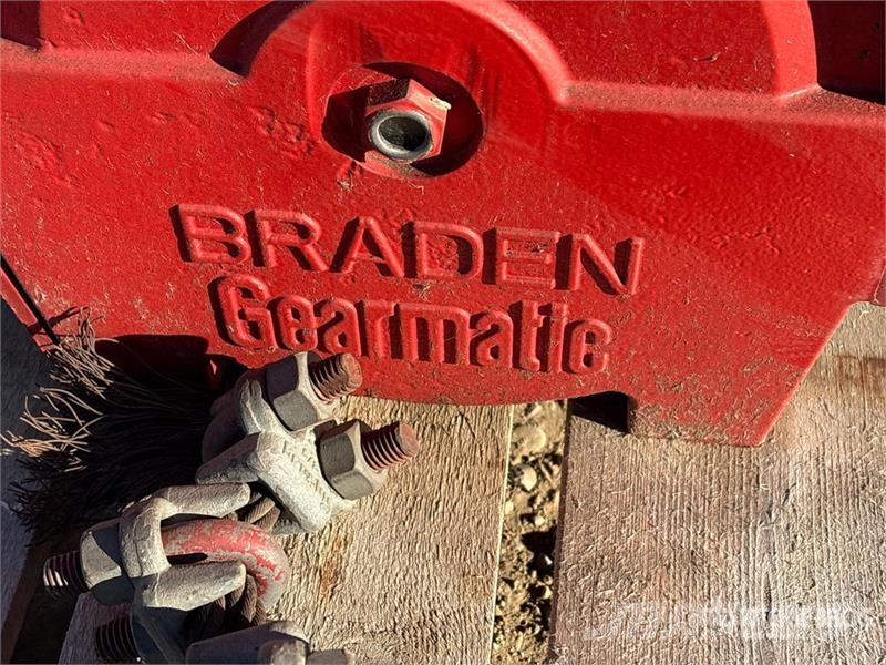 Braden Gearmatic Hydraulic Winch Підйомно-транспортне обладнання і вантажні ліфти
