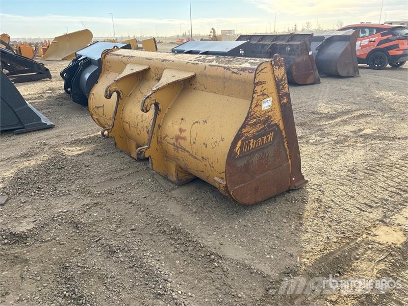 Brandt 102 in Wheel Loader Bucket Kovalar