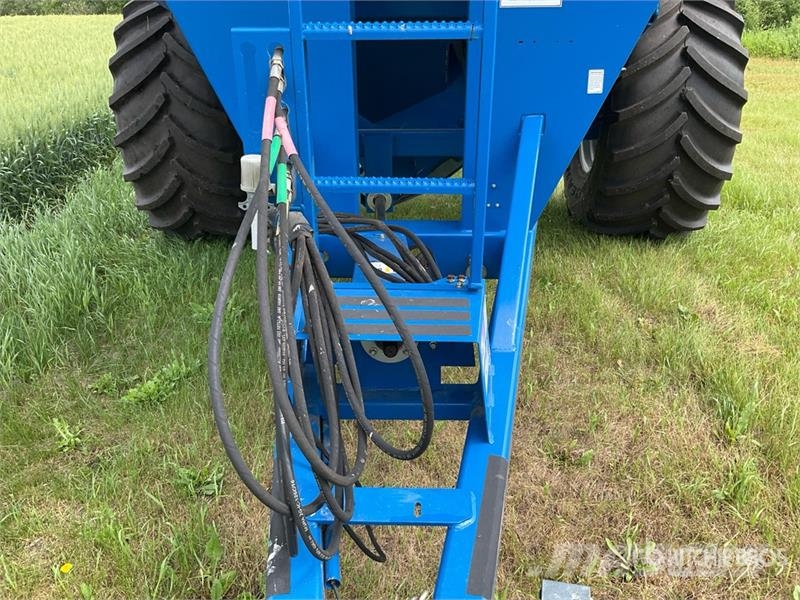 Brandt 1020XR 1000 bu S/A Grain Cart 곡물용 카트