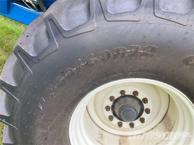 Brandt 1020XR 1000 bu S/A Grain Cart 곡물용 카트