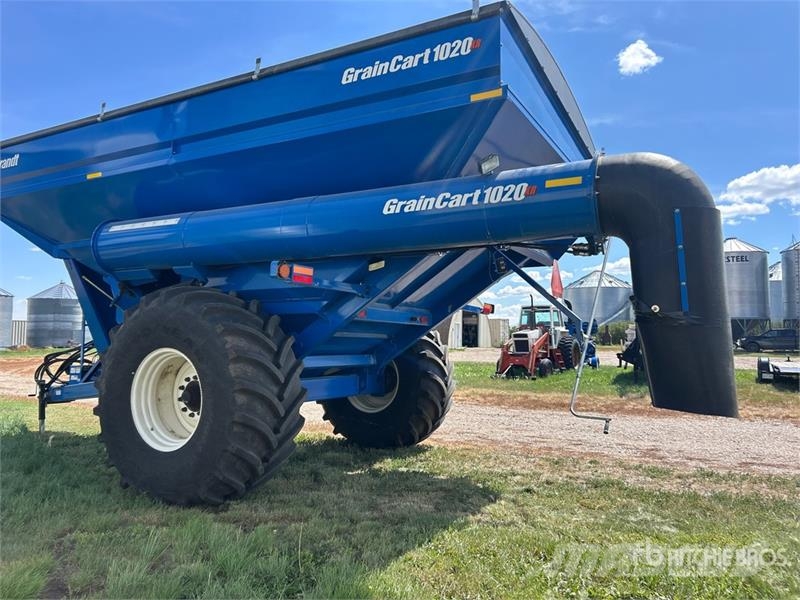 Brandt 1020XR 1000 bu S/A Grain Cart مقطورة حبوب