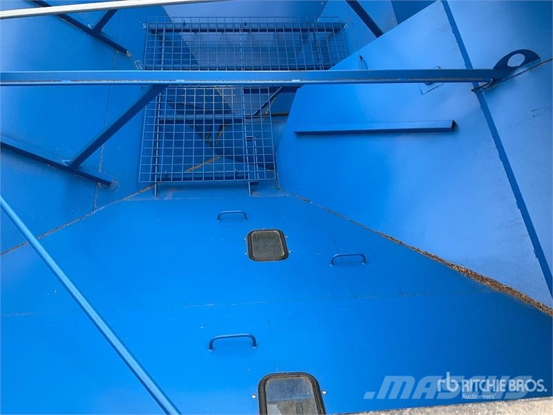 Brandt 1020XR 1000 bu S/A Grain Cart 곡물용 카트