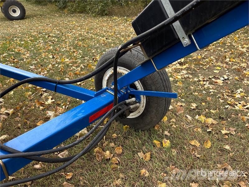 Brandt 1042A 10 in x 42 ft Grain Auger Förderbänder