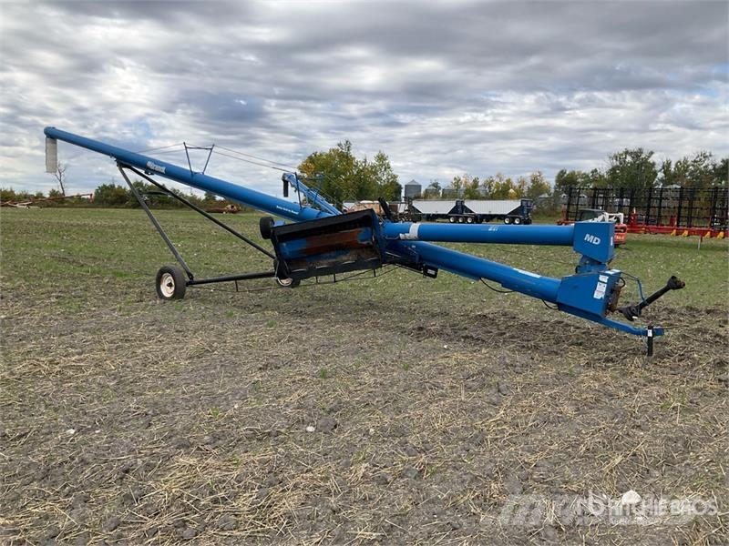 Brandt 1050 10 in x 50 ft Swing Grain Auger Perdavimo įranga