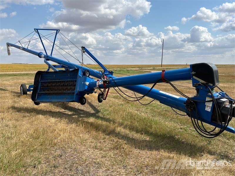Brandt 1070 10 in x 70 ft Swing Grain Auger Material de transporte
