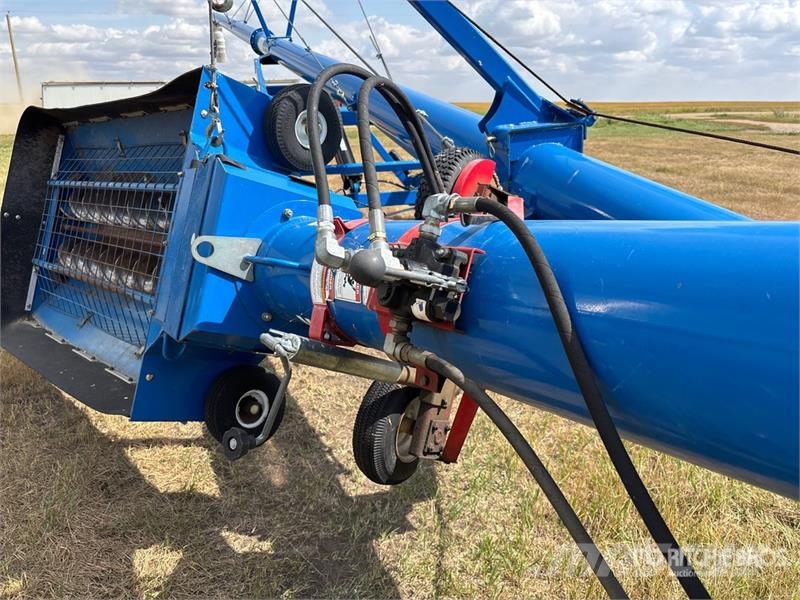 Brandt 1070 10 in x 70 ft Swing Grain Auger Material de transporte