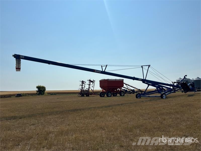 Brandt 1070 10 in x 70 ft Swing Grain Auger Material de transporte