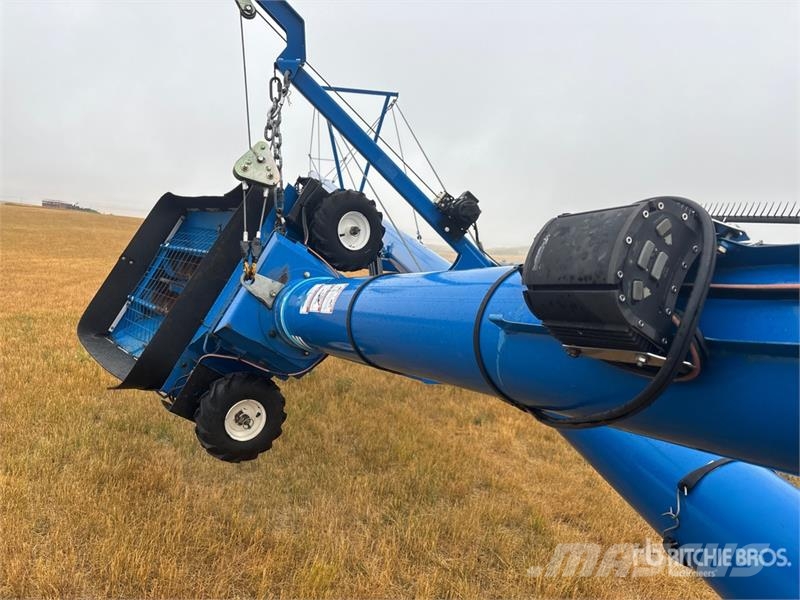 Brandt 1070 10 in x 70 ft Swing Grain Auger Material de transporte
