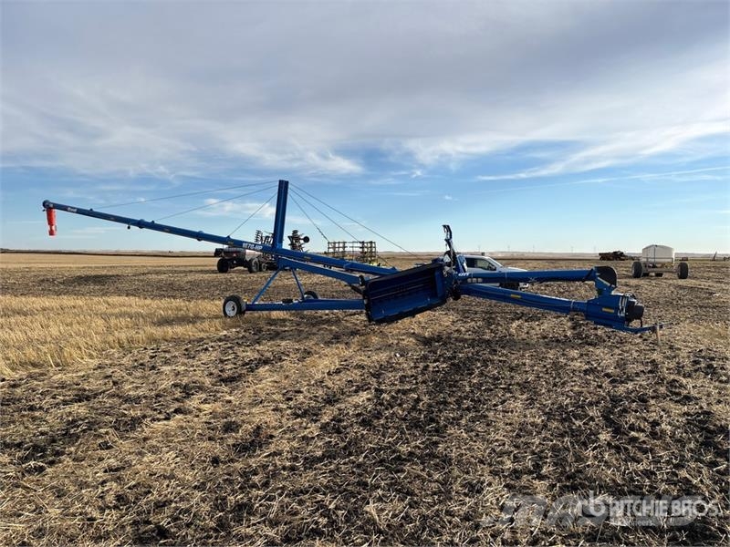 Brandt 1070 HP 10 in x 70 ft Swing Grain Auger Transportna oprema