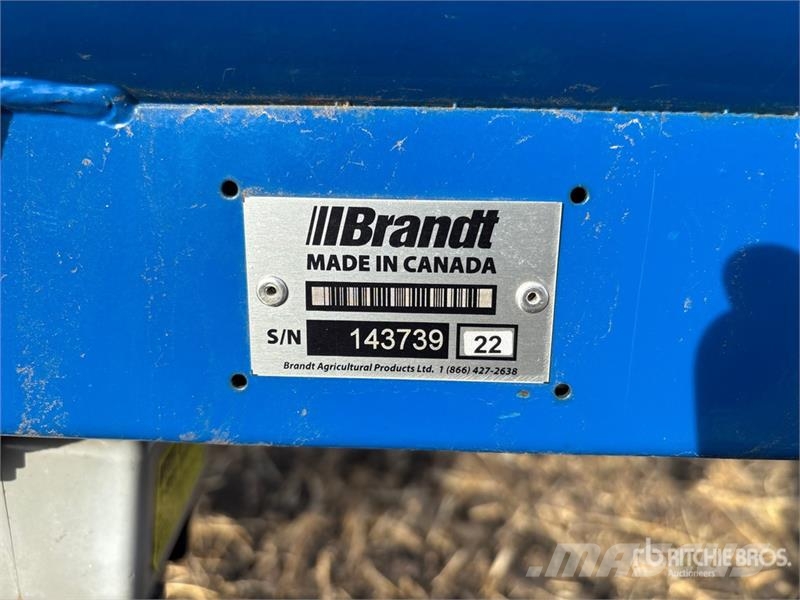 Brandt 1070 HP 10 in x 70 ft Swing Grain Auger Transportna oprema