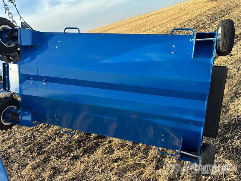 Brandt 1070 HP 10 in x 70 ft Swing Grain Auger Transportna oprema