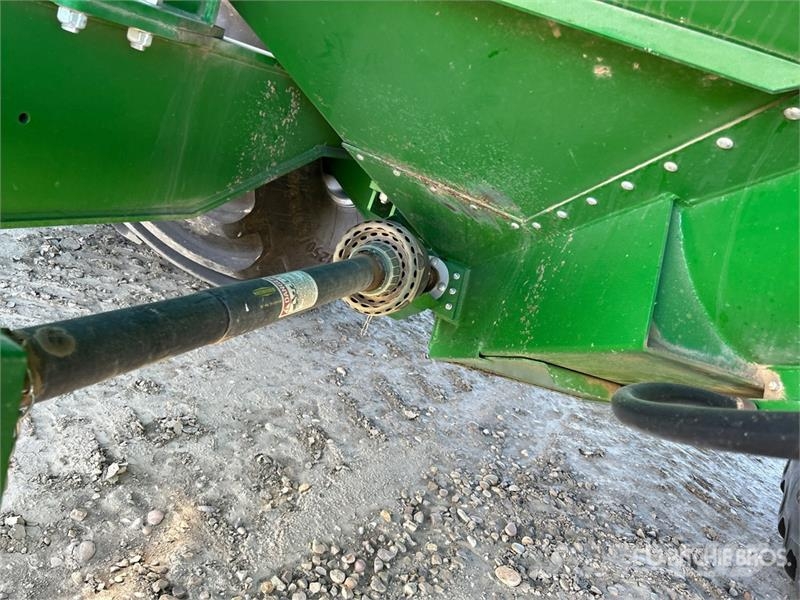 Brandt 1320XT 1320 bu S/A Grain Cart Viljavaunut