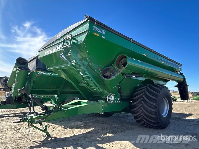 Brandt 1320XT 1320 bu S/A Grain Cart Viljavaunut