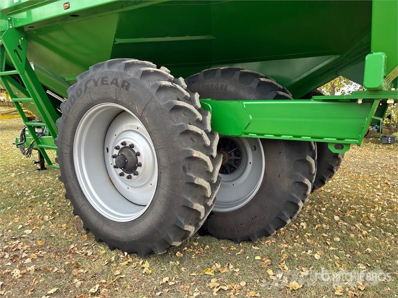 Brandt 1322XR 1300 bu T/A Grain Cart Getreideanhänger