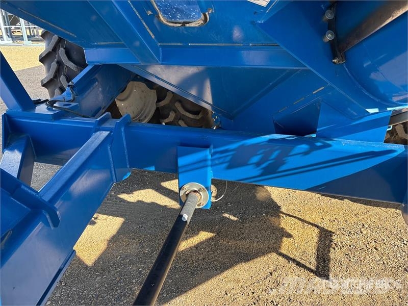 Brandt 1322XR 1300 bu S/A Grain Cart Prikolice za zrno