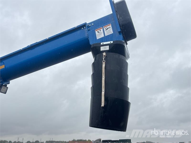 Brandt 1345A 13 in x 45 ft Utrough Grain Auger Konveieriseadmed