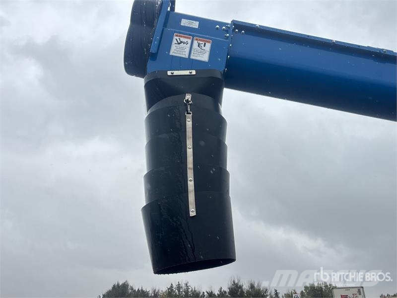 Brandt 1345A 13 in x 45 ft Utrough Grain Auger Konveieriseadmed