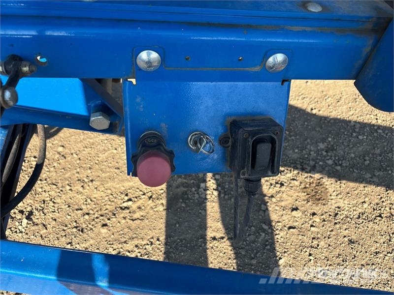 Brandt 1345ALP 13 in x 45 ft Grain Auger معدات نقل
