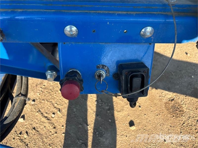 Brandt 1345ALP 13 in x 45 ft Grain Auger معدات نقل
