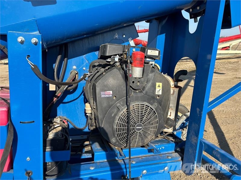 Brandt 1345ALP 13 in x 45 ft Grain Auger معدات نقل