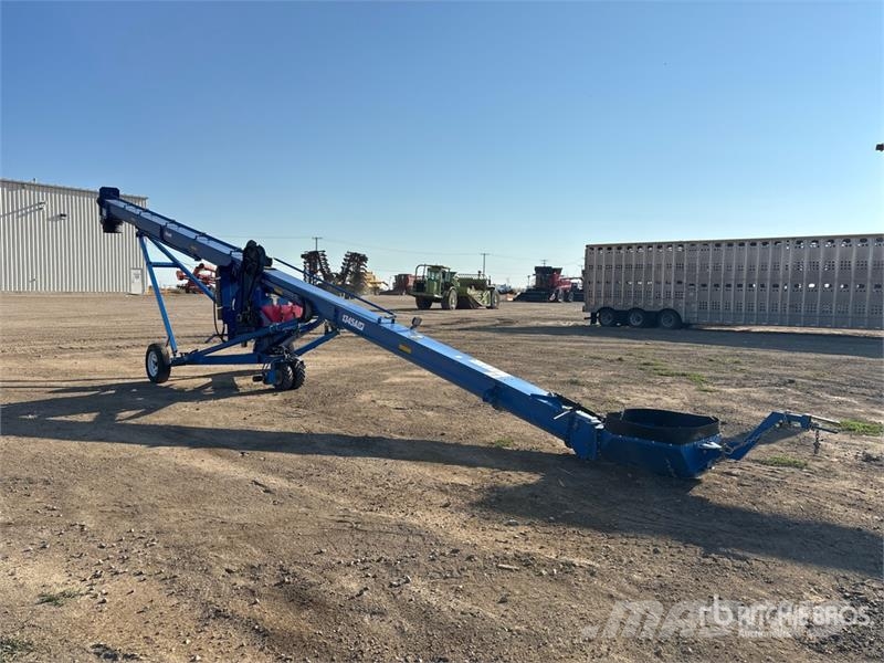 Brandt 1345ALP 13 in x 45 ft Grain Auger معدات نقل