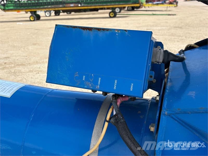 Brandt 1370 معدات نقل