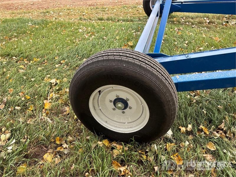 Brandt 1370HP 13 in x 70 ft Swing Grain Auger Förderbänder