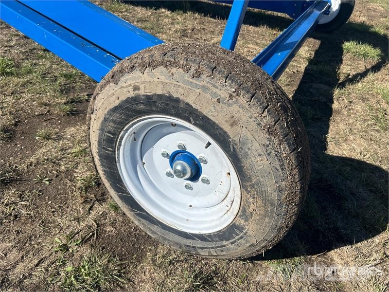 Brandt 1370HP 13 in x 70 ft Swing Grain Auger Транспортне обладнання