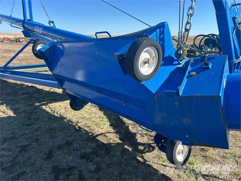Brandt 1370HP 13 in x 70 ft Swing Grain Auger Транспортне обладнання