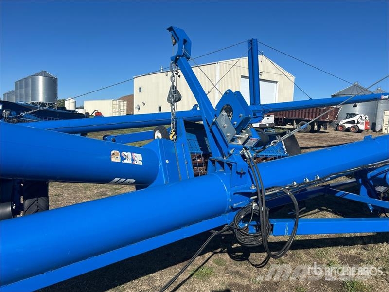 Brandt 1370HP 13 in x 70 ft Swing Grain Auger Транспортне обладнання