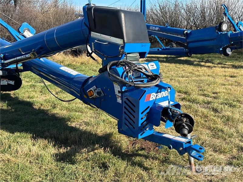 Brandt 1370HP 13 in x 70 ft Swing Grain Auger Material de transporte