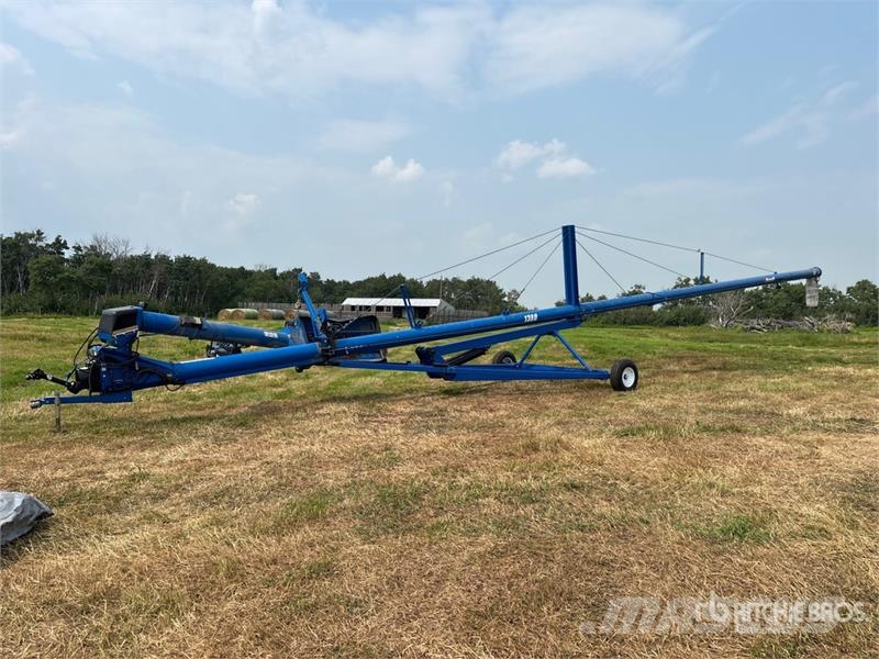 Brandt 1380 13 in x 80 ft Swing Grain Auger Conveying equipment