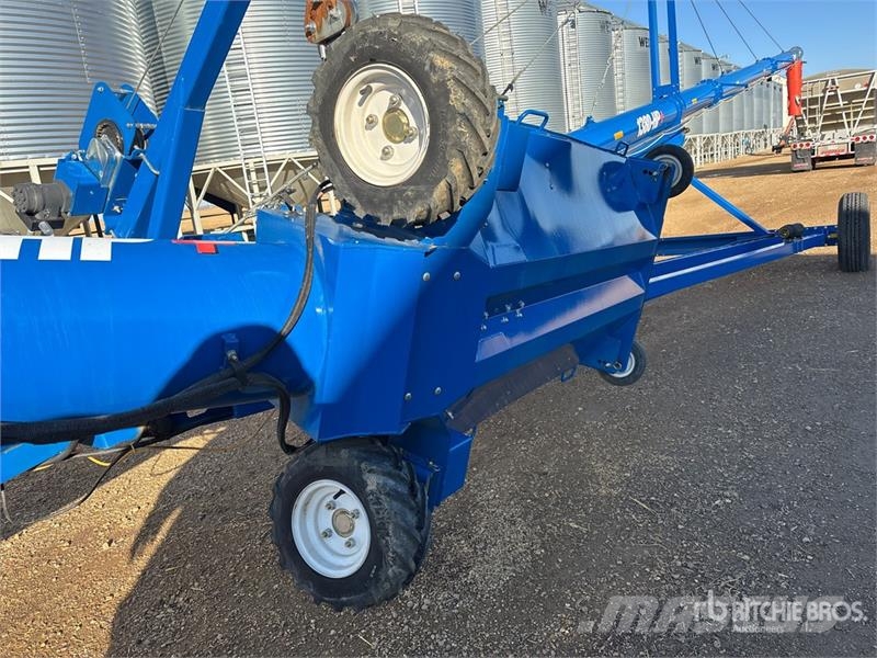 Brandt 1380-HP+ 13 in x 80 ft Swing Grain Auger Transportbånd